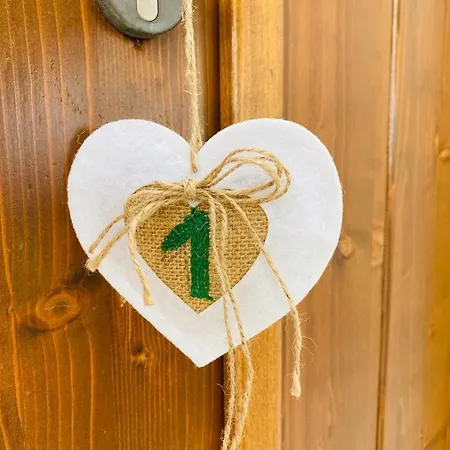 Bed & Breakfast Flara 3*