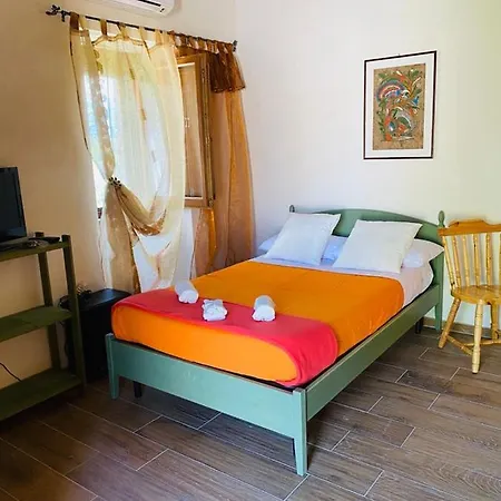 Flara Bed & Breakfast