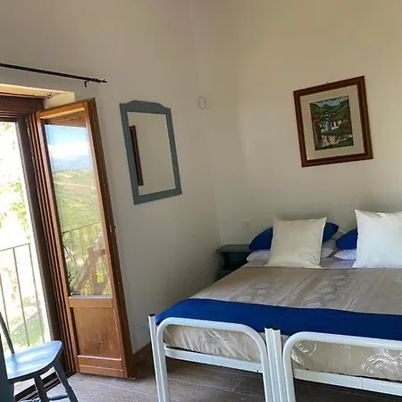 Flara Bed & Breakfast